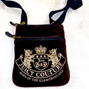 Juicy Couture brown adjustable purse!